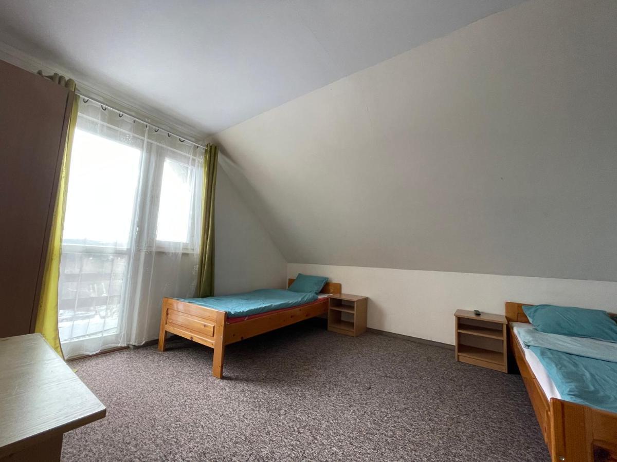 Noclegi U Gosi W Polanczyku - Pokoje Goscinne Exterior foto